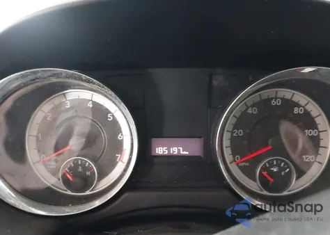 2013 Dodge Grand Caravan Sxt z USA, uszkodzony, nr VIN 2C4RDGCGXDR549827